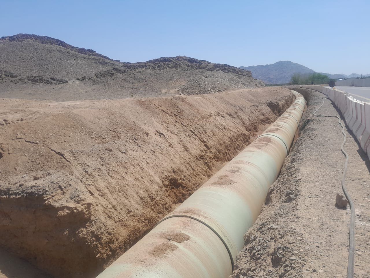 صورة مشروع ﻣﺸﺮوع اﻧﺸﺎء ﻣﺤﻄﺔ اﻟﻤﻌﺎﻟﺠﺔ ﻟﻤﻴﺎه اﻟﺼﺮف اﻟﺼﺤﻲ واﻟﺨﻄﻮط اﻟﻨﺎﻗﻠﺔ ﻷﻏﺮاض اﻟﺮي اﻟﺰراﻋﻲ ﺑﺎﻟﻤﺪﻳﻨﺔ اﻟﻤﻨﻮرة